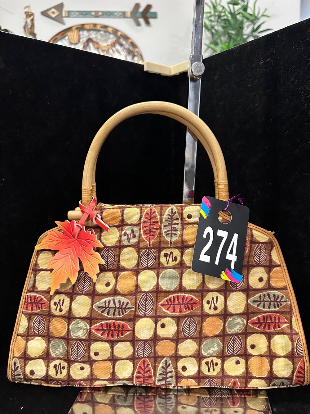 Fossil #274 Vintage Leaf Pattern Bamboo Handle Satchel 🍁🍂